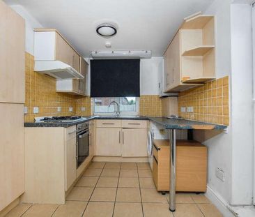 Pinner Road, Northwood, HA6 - Photo 2