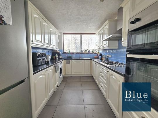 5 bedroom terraced house to rent - Photo 1