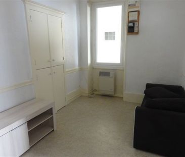 Location Appartement 2 pièces Meublé 34m² LE CREUSOT 71200 - Photo 3