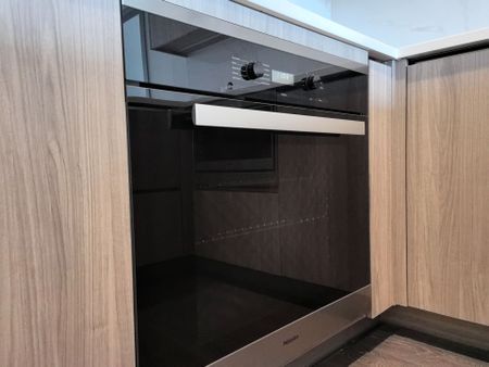 For Lease - 27 Mcmahon Drive Unit# 2702, Toronto, Ontario - Photo 5