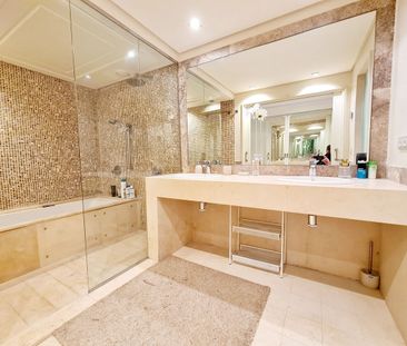 Apartment in Guadalmina Baja, Costa del Sol - Photo 5
