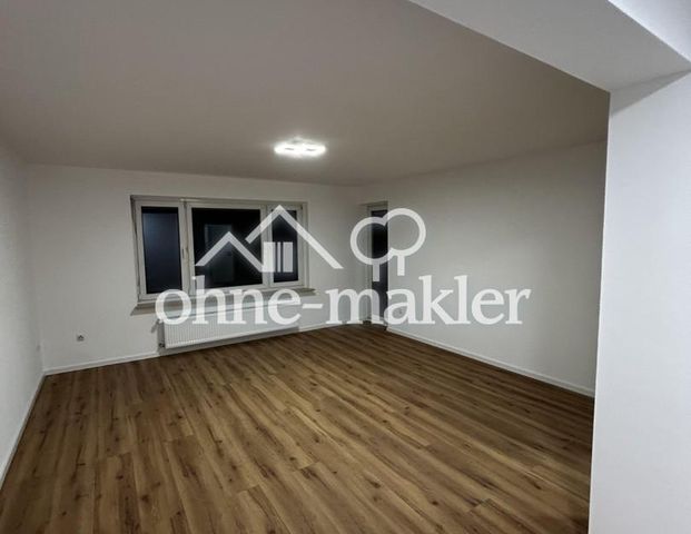 Moderne 75 m²-Wohnung mit Einbauküche, Balkon, Keller & Parkplatz - Photo 1
