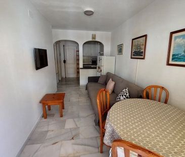 Apartamento de alquiler en Calle Zodiaco, 1, Parque de la Paloma - Photo 4
