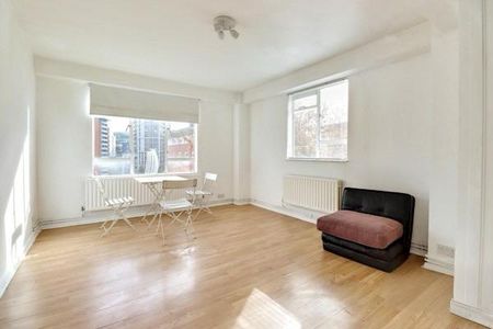 2 bedroom flat to rent - Photo 2