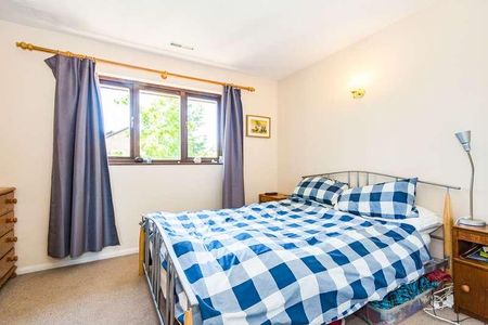 Broad Hinton, Twyford, Reading, RG10 - Photo 5