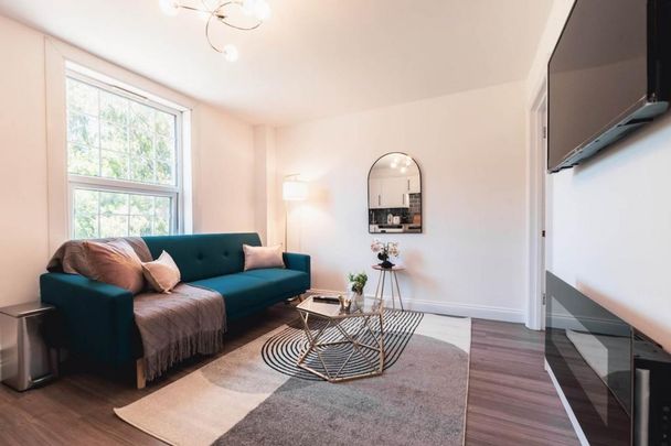 1 bedroom flat to rent - Photo 1