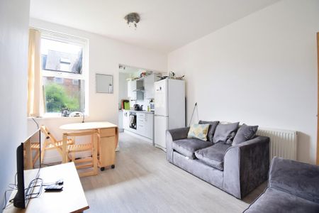 4 bedroom house to rent - Photo 2