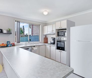 Exceptional Four-Bedroom Family Home in Tranquil Cul-De-Sac Setting - Photo 6