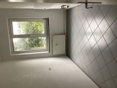 Individuelle 3-Zimmer-Wohnung mit Balkon - Foto 2