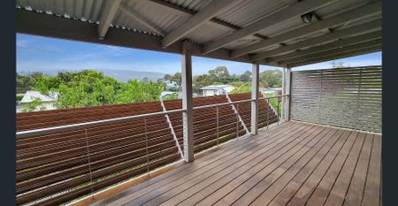 Four bedroom Townhouse - Perfect Blend Of Family Living With The Convenient Location - Photo 4