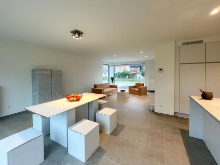 Ruime energiezuinige nieuwbouwwoning (type halfopen) (2024) met carport op 247m² gelegen te Houthulst. - Photo 3