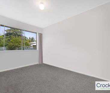 Two Bedroom One Bathroom In Tidy Unit Privately Appointed - Photo 1