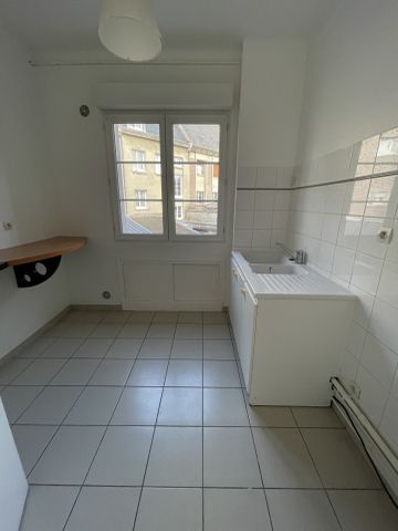 Location Appartement 2 pièces 63m² ABBEVILLE 80100 - Photo 2