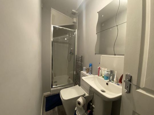 5 bedroom house share to rent - Photo 1