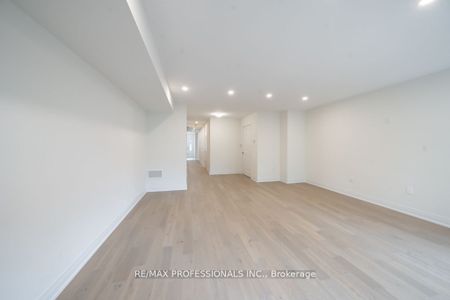 For Lease - 78 Salina Street, Mississauga, Ontario - Photo 4