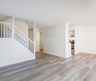 Exclusive Living in the Heart of Montreal - Photo 3