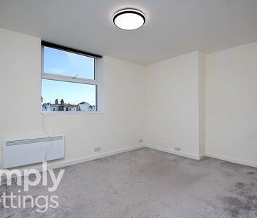 1 Bed property for rent - Photo 1