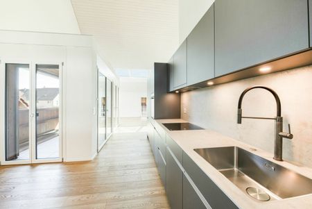 201 3.5 Appartement mansardé - Foto 3