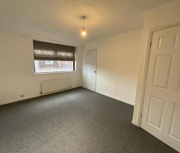 2 bedroom property to rent - Photo 4