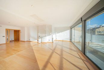 Luxury Apartment for rent in Madrid, Spain