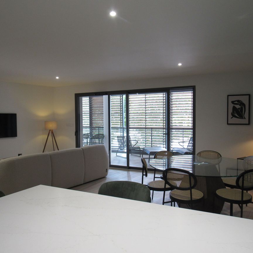 Location Appartement 3 pièces 79m² TAIN L HERMITAGE 26600 - Photo 1