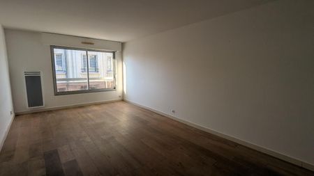 Location Appartement 4 pièces 100m² BORDEAUX 33000 - Photo 2