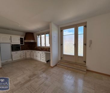 Location Appartement 3 pièces 67m² CHATEAU THIERRY 02400 - Photo 2