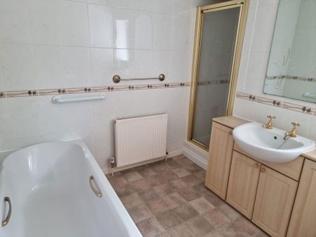 3 bedroom bungalow to rent - Photo 5