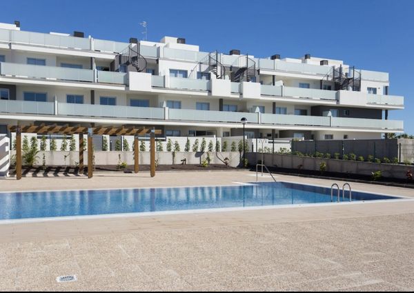 2-bedroom apartment for rent in La Tejita on the first sea line in Las Terrazas residence