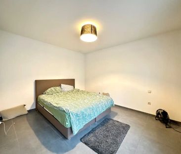 Ruim en energiezuinig appartement met terras in het centrum van Ton... - Photo 3