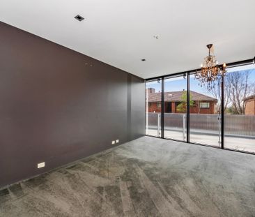 211/576 St Kilda Road, Melbourne VIC 3004 - Apartment For Rent | Do... - Photo 1