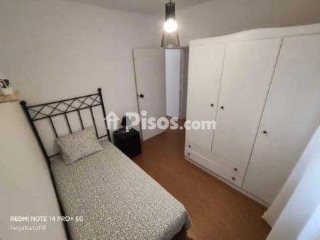 Piso en alquiler en Calle de Cervantes - Photo 2