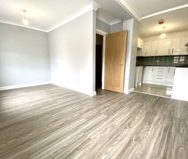 1 bed Flat for rent - Photo 1