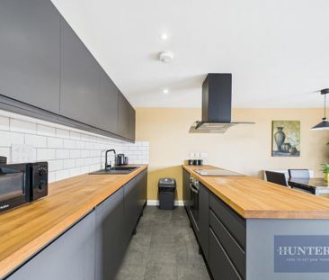 1 bedroom penthouse to rent - Photo 6