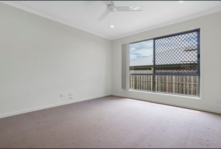 51 Cornforth Crescent - Photo 4