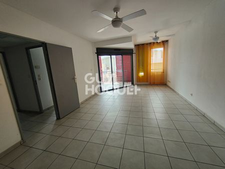 Appartement 3 pièce(s) centre de Saint Pierre - Photo 2