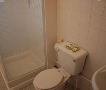 Cairns Road, Bristol, Somerset, BS6 - Photo 5