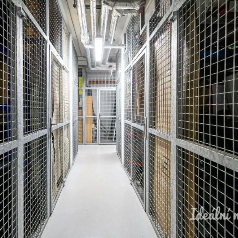 Pronájem bytu 2+kk 80 m2 - Фото 1