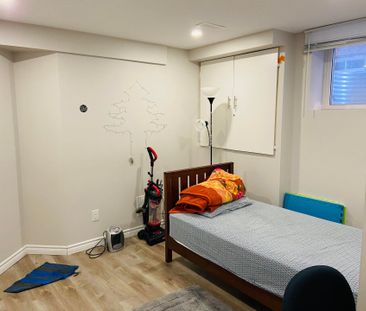 For Lease - 3158 Baytree Court Unit# Lower, Mississauga, Ontario - Photo 3