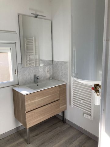 Location Appartement 2 pièces 42m² - Photo 5