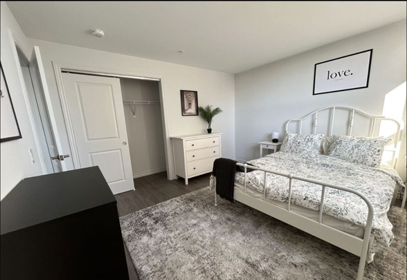 For Lease - 1254 Marlborough Court Unit# 608, Oakville, Ontario - Photo 1