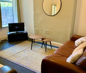 4 Bed Terraced House, Richmond Road, M14 - Photo 1