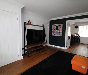 3 bedroom terraced house to rent - Photo 3