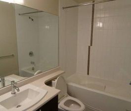 $950 / 1br – 420ft2 – Jr. Studio in Quattro 3 (Surrey) - Photo 4