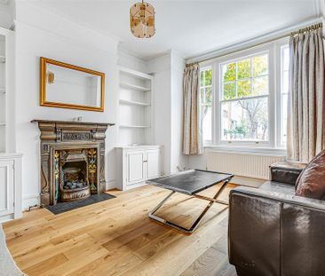 2 bedroom maisonette to rent - Photo 2