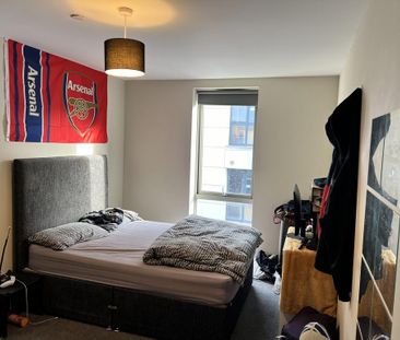 5 bedroom townhouse to rent - Photo 4