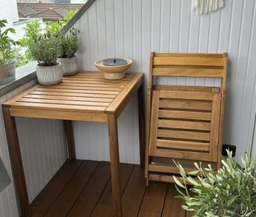 2-Zimmer-Dachgeschosswohnung mit Balkon – saniert 2024 - Bürrig - Foto 2