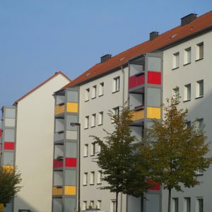 3-Raumwohnung für Familie im Stadtzentrum mit Balkon - Foto 2