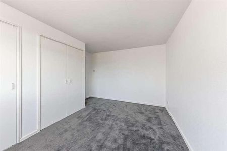 Coal Road, Leeds, LS14 - Photo 2