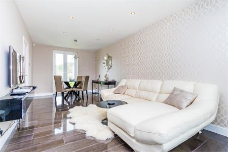 3 bedroom terraced house to rent - Photo 4